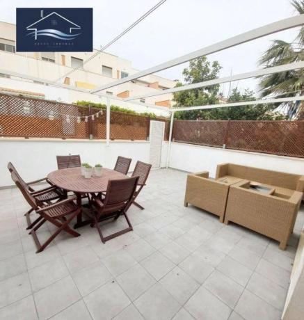 Chalet adosado en calle Conrado Albadalejo