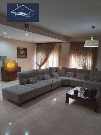 Chalet adosado en calle Conrado Albadalejo