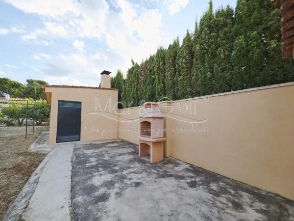 Casa independiente en calle de la Caixa d'Estalvis