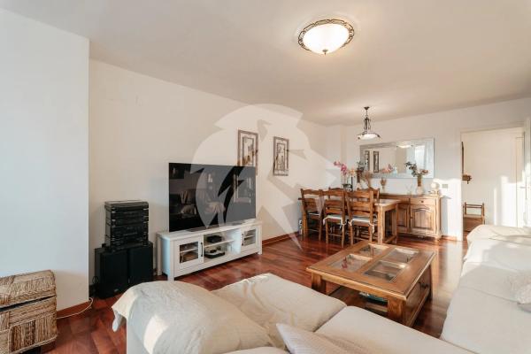 Piso en avenida Esportista Miriam Blasco