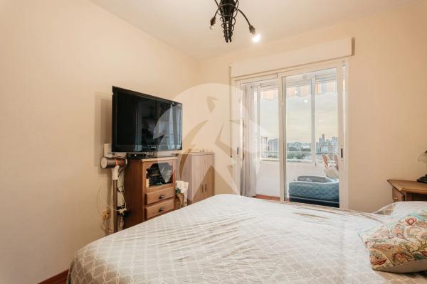 Piso en avenida Esportista Miriam Blasco