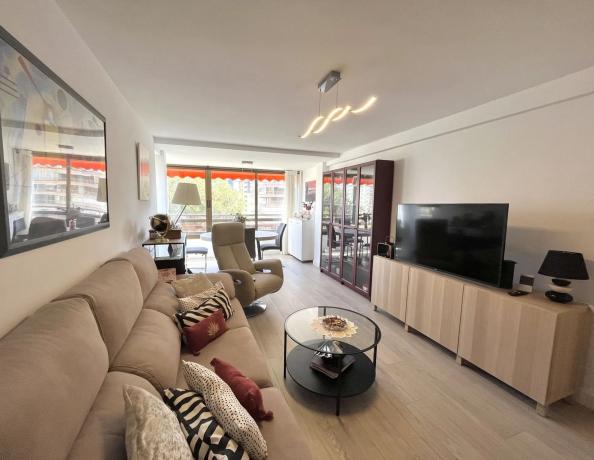 Piso en avenida de la Costa Blanca, 121