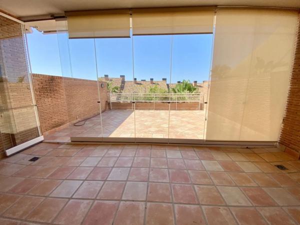 Piso en calle Océano, 22