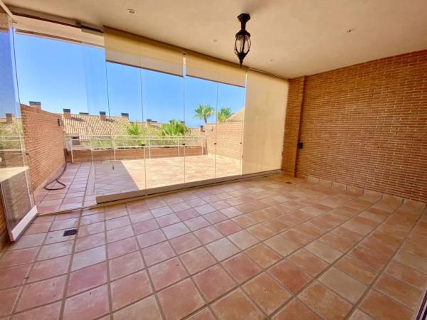 Piso en calle Océano, 22