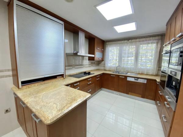 Piso en calle Océano, 22