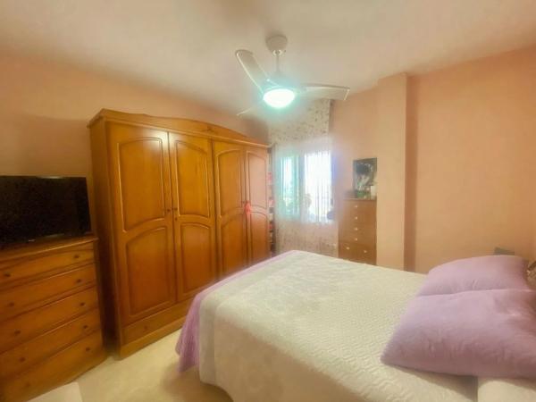 Piso en avenida Oviedo, 10