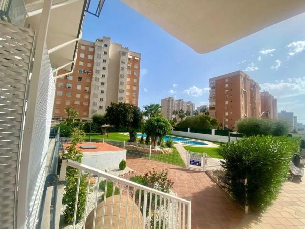 Piso en avenida Oviedo, 10