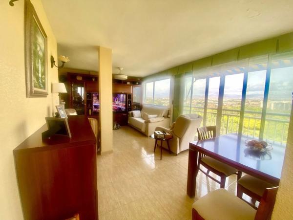 Piso en avenida Oviedo, 10