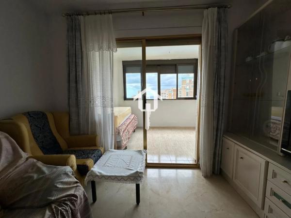 Piso en calle de Dafne