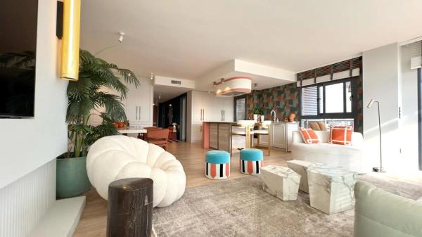 Piso en calle del Torero Luis Francisco Esplá, 11