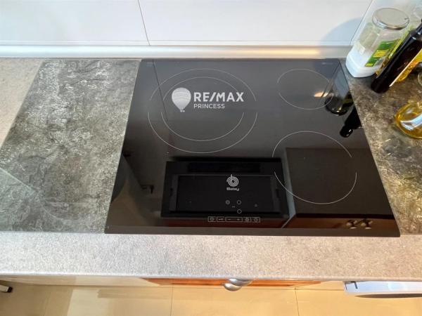 Piso en avenida Bruselas