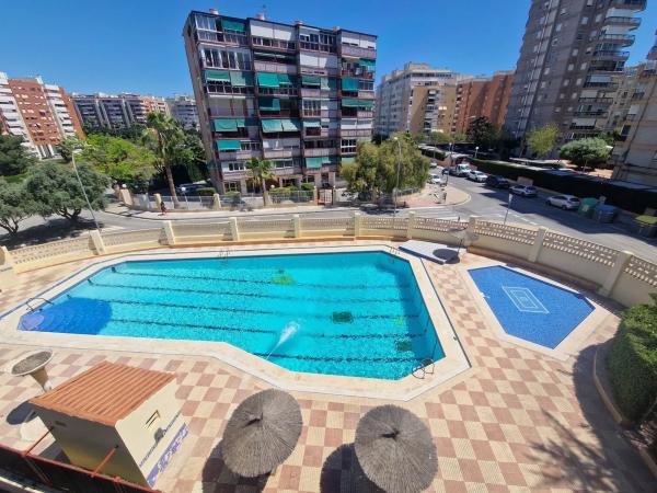 Piso en calle Palas Atenea, 3