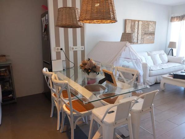 Piso en avenida de les Nacions