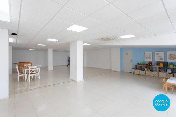 Piso en avenida de les Nacions