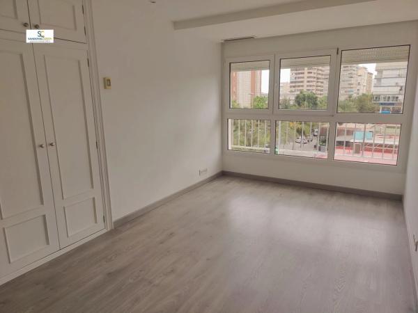 Piso en Barrio Playa de San Juan