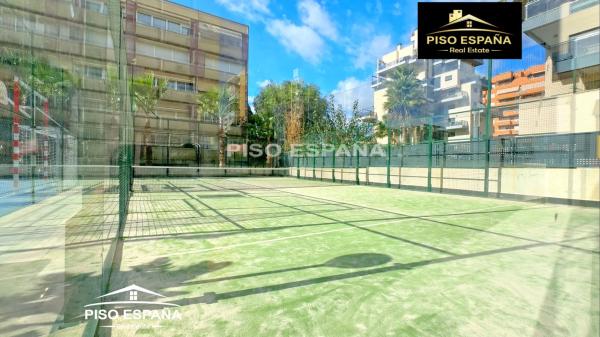 Ático en calle del Torero Luis Francisco Esplá