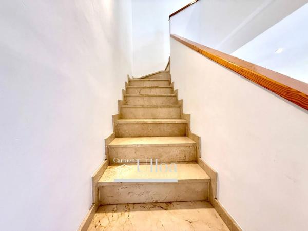 Chalet adosado en avenida Pintor Pérez Gil