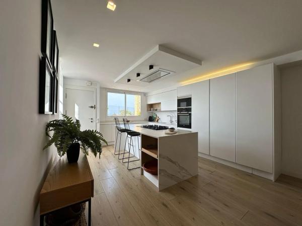 Chalet adosado en camino del Faro