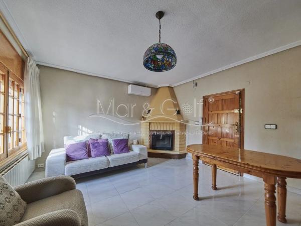 Casa independiente en calle Vial Flora de España