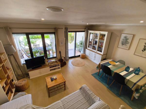 Chalet adosado en calle de la Dorada, 3