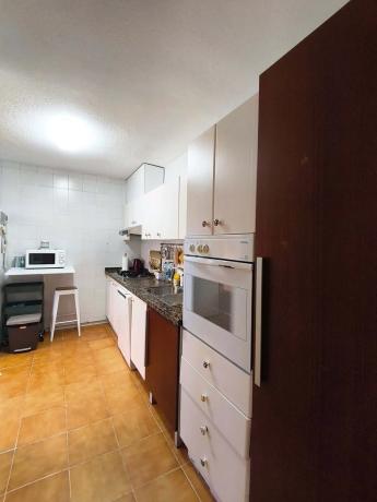 Chalet adosado en calle de la Dorada, 3