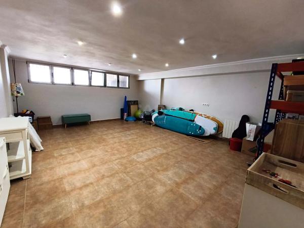 Chalet adosado en calle de la Dorada, 3