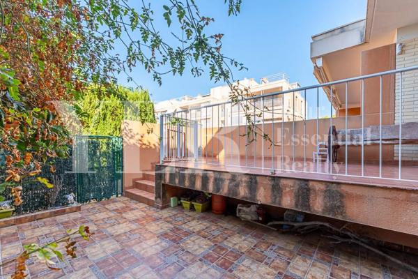 Chalet adosado en calle Conrado Albadalejo s/n