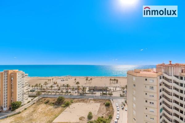 Piso en avenida de Niza, 30