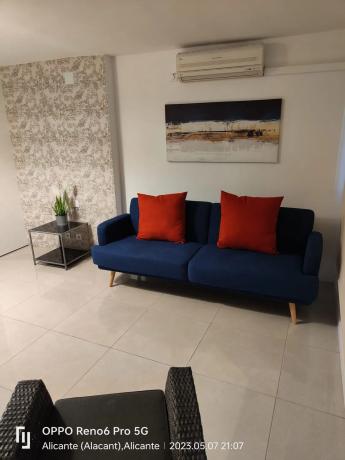 Piso en Av. Villajoyosa, 97