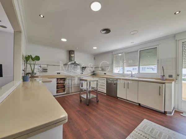 Dúplex en calle Arpón