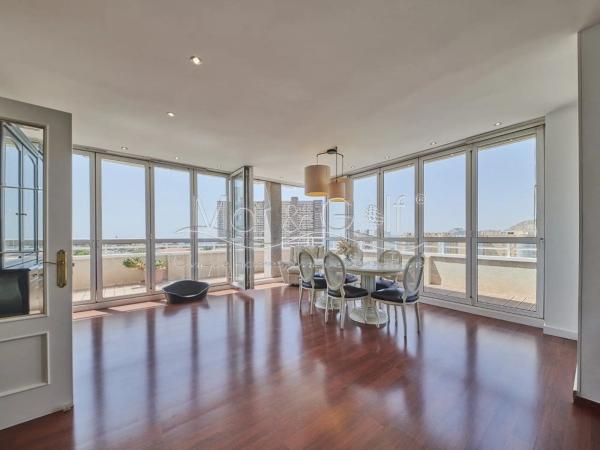 Dúplex en calle Arpón