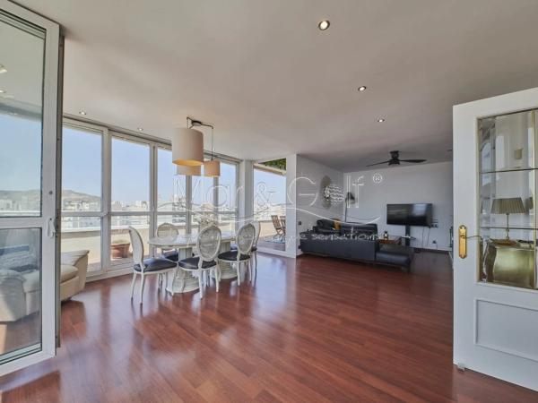 Dúplex en calle Arpón