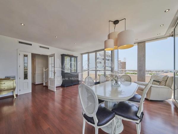 Dúplex en calle Arpón