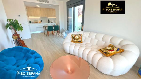 Piso en calle José Pujalte