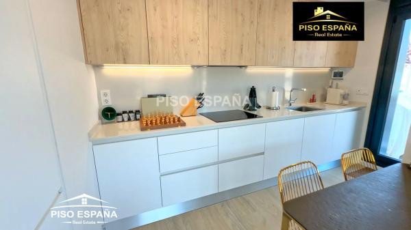 Piso en calle José Pujalte