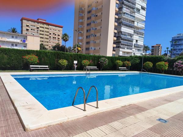 Piso en calle Peñón de Ifach, 10