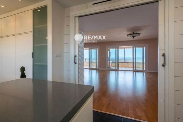 Piso en avenida de la Costa Blanca