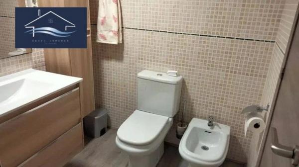 Chalet adosado en calle Juana Francés