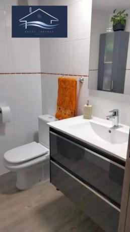 Chalet adosado en calle Juana Francés