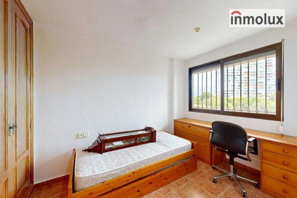 Piso en avenida de la Condomina