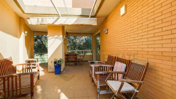 Casa independiente en calle Enric Valor