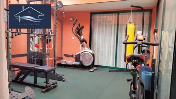 Chalet adosado en calle Juana Francés