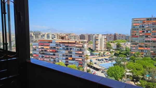 Piso en Barrio Cabo de las Huertas