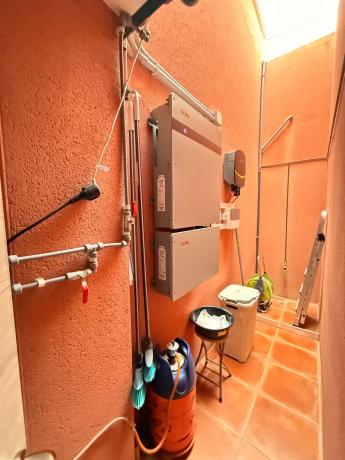 Chalet pareado en calle Juana Francés, 2