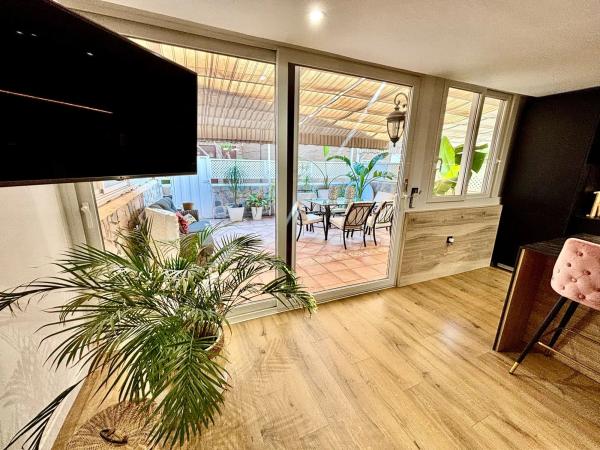 Chalet adosado en calle del Olimpo