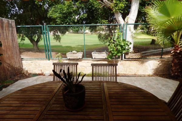 Chalet adosado en calle Conrado Albadalejo