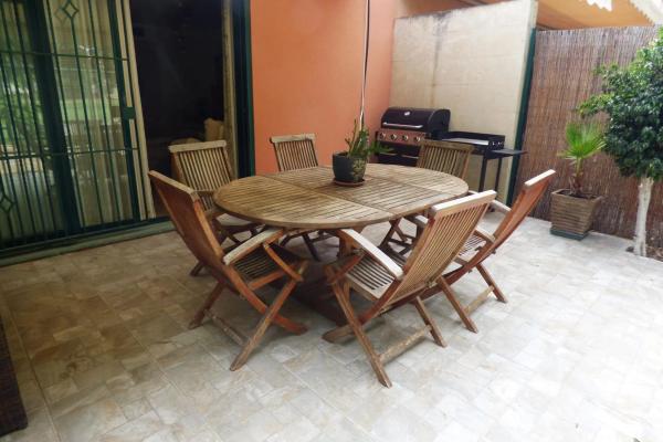 Chalet adosado en calle Conrado Albadalejo