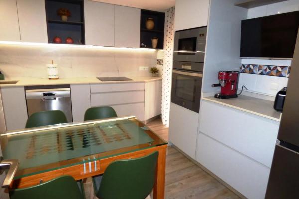 Chalet adosado en calle Conrado Albadalejo