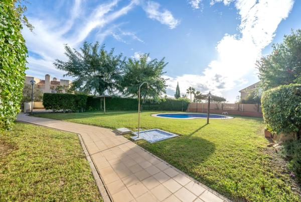 Chalet en Barrio Cabo de las Huertas