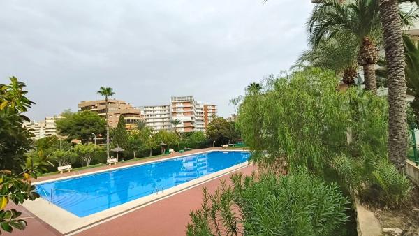 Piso en avenida Bruselas